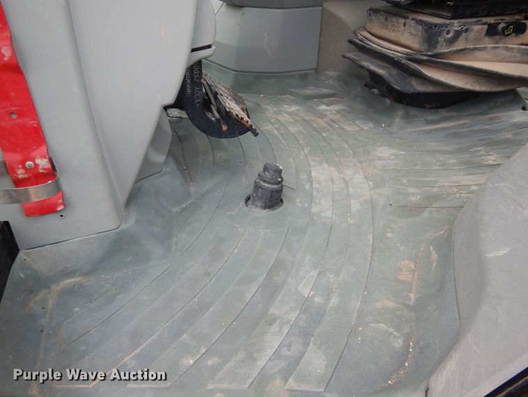 image for item DJ1038 2010 Caterpillar 420E  backhoe