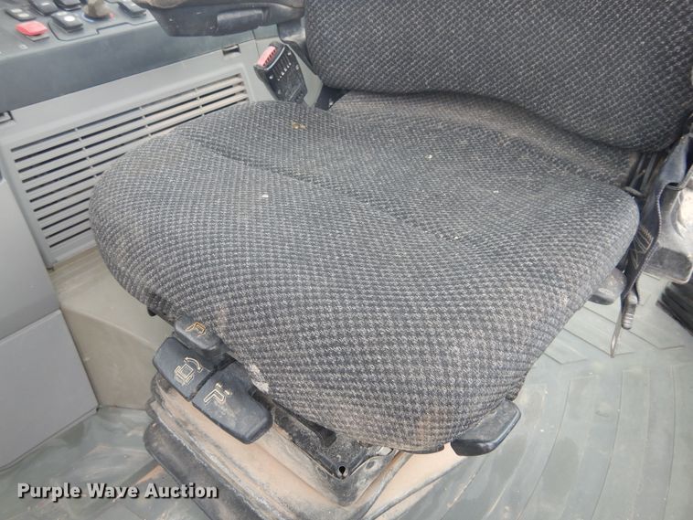 image for item DJ1038 2010 Caterpillar 420E  backhoe