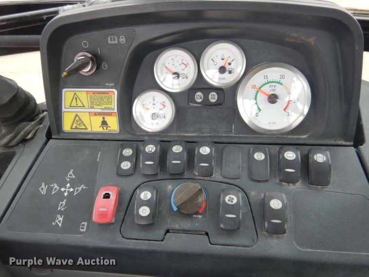 image for item DJ1038 2010 Caterpillar 420E  backhoe