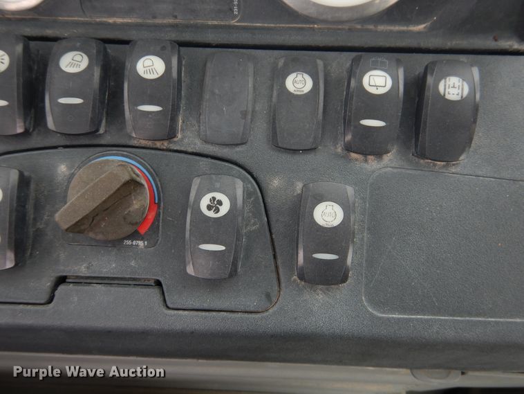 image for item DJ1038 2010 Caterpillar 420E  backhoe