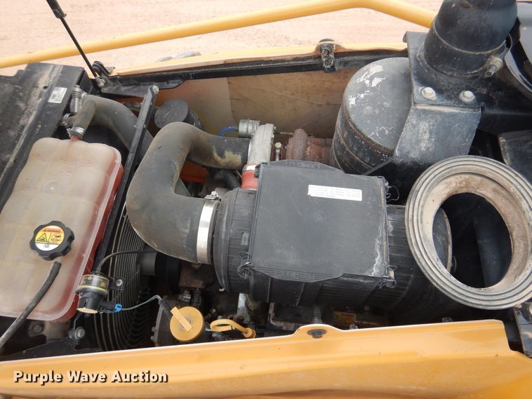 image for item DJ1038 2010 Caterpillar 420E  backhoe