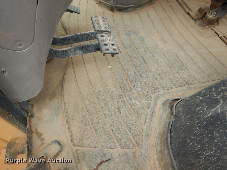 image for item DJ1039 2004 Case 580 Super M  Series 2 backhoe