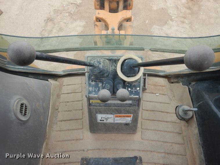 image for item DJ1039 2004 Case 580 Super M  Series 2 backhoe