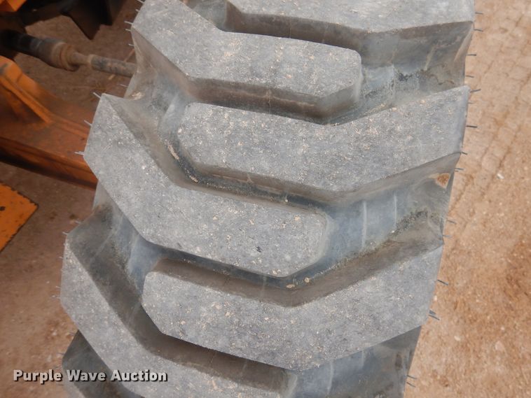 image for item DJ1039 2004 Case 580 Super M  Series 2 backhoe