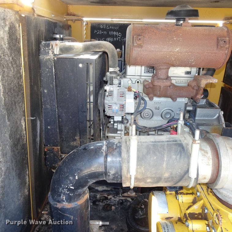 image for item DJ1044 2011 Vermeer Vactron LP555DT vacuum excavator