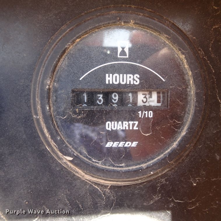 image for item DJ1044 2011 Vermeer Vactron LP555DT vacuum excavator