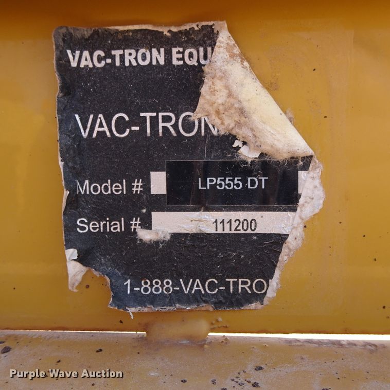 image for item DJ1044 2011 Vermeer Vactron LP555DT vacuum excavator