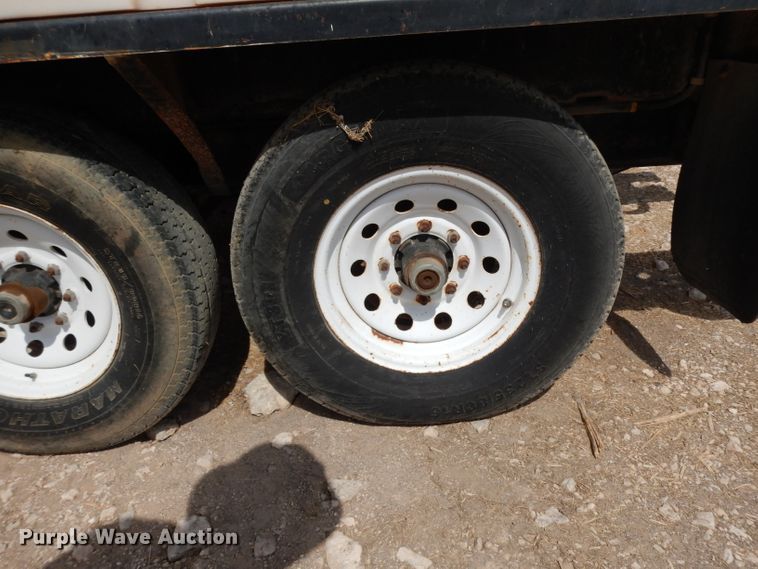 image for item DJ1044 2011 Vermeer Vactron LP555DT vacuum excavator