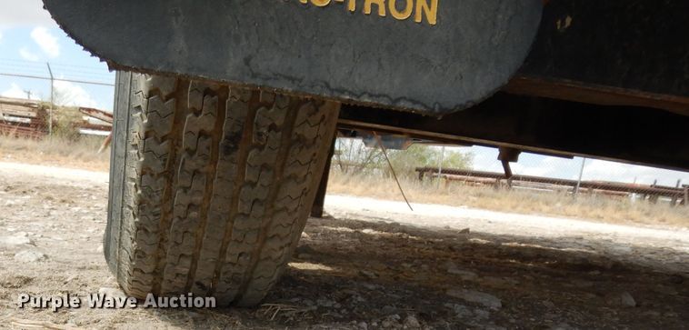 image for item DJ1044 2011 Vermeer Vactron LP555DT vacuum excavator