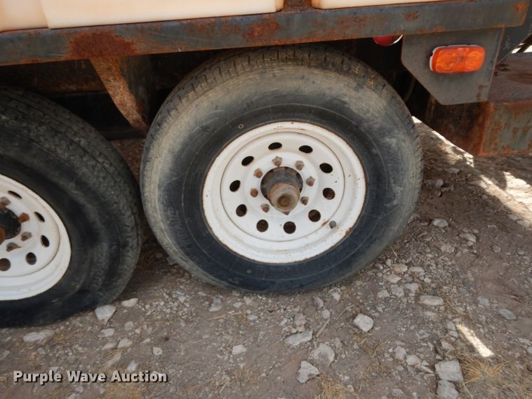 image for item DJ1044 2011 Vermeer Vactron LP555DT vacuum excavator