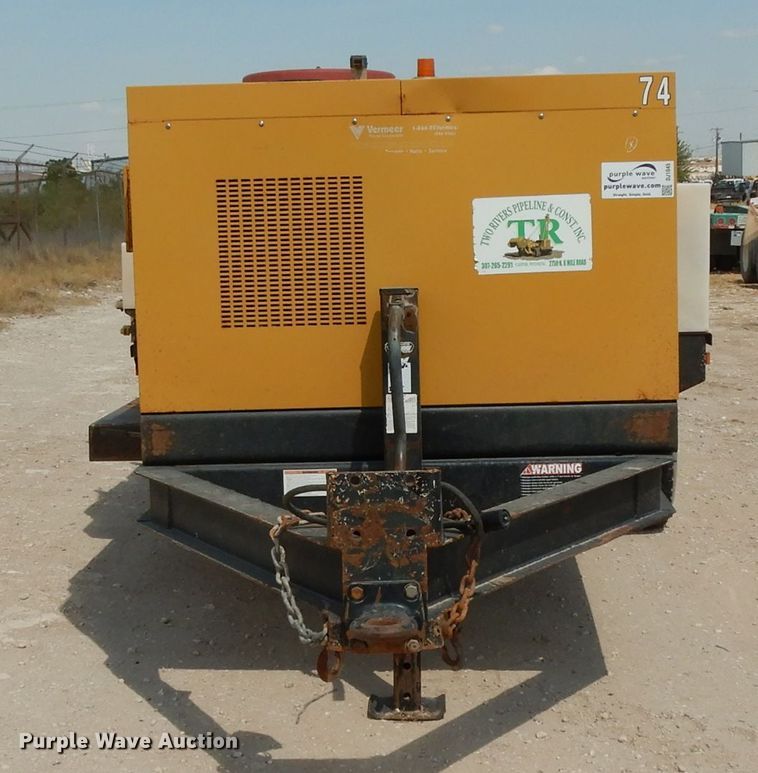 image for item DJ1045 2012 Vermeer LP855DT vacuum excavator