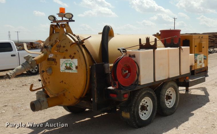 image for item DJ1045 2012 Vermeer LP855DT vacuum excavator