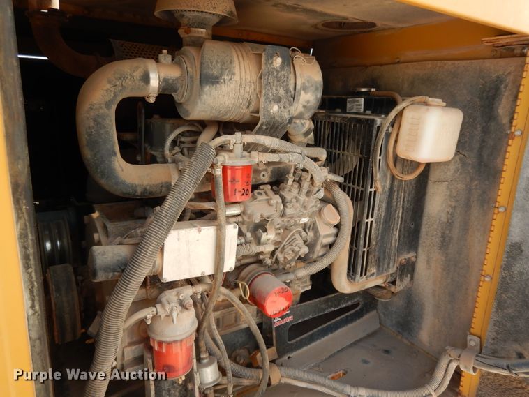 image for item DJ1045 2012 Vermeer LP855DT vacuum excavator