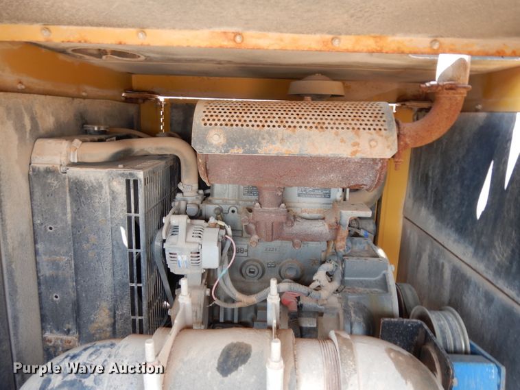 image for item DJ1045 2012 Vermeer LP855DT vacuum excavator