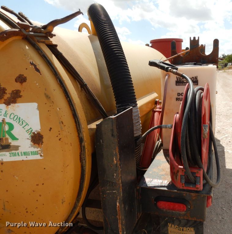 image for item DJ1045 2012 Vermeer LP855DT vacuum excavator