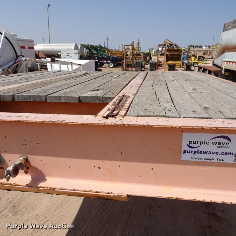 image for item DJ1047 2006 Kaufman drop deck equipment trailer