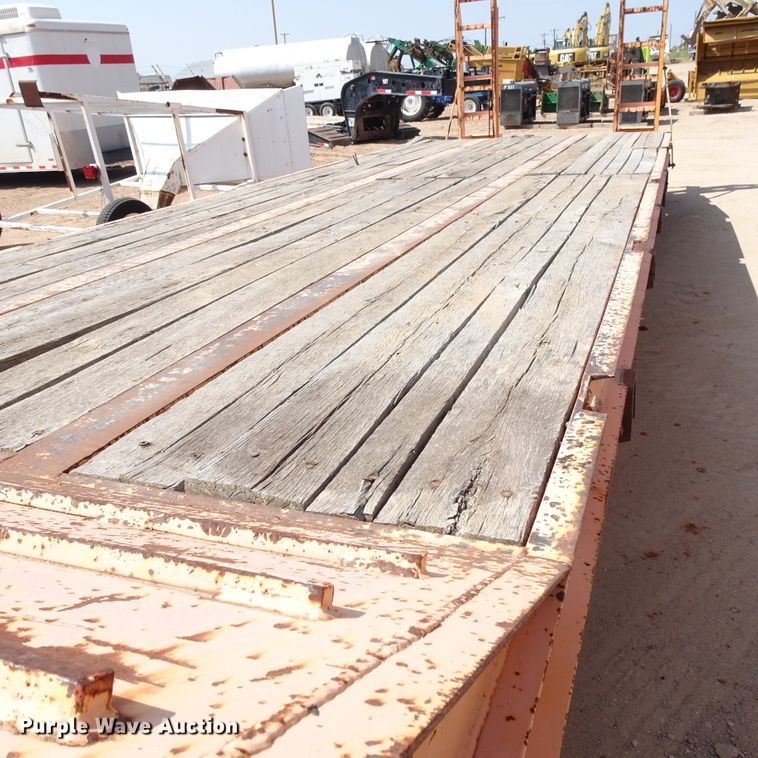 image for item DJ1047 2006 Kaufman drop deck equipment trailer