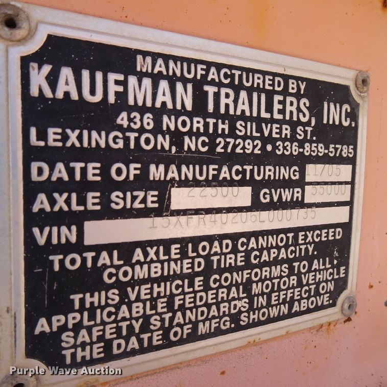 image for item DJ1047 2006 Kaufman drop deck equipment trailer