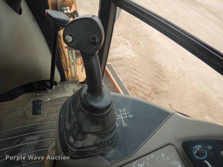 image for item DJ1060 2010 Case 580 Super M  backhoe