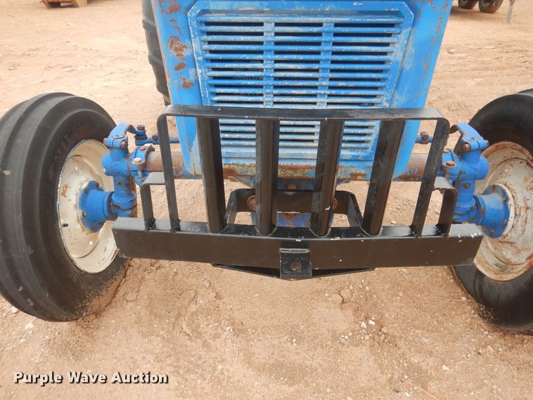 image for item DJ1061 Long 1563  tractor