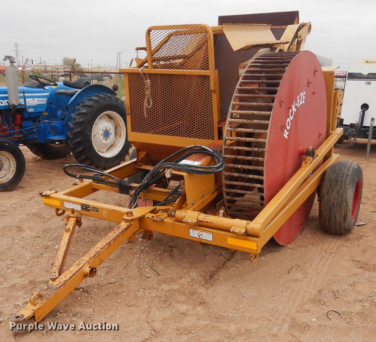 image for item DJ1062 HayBuster 3106 rock picker