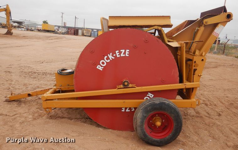 image for item DJ1062 HayBuster 3106 rock picker