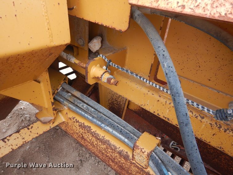 image for item DJ1062 HayBuster 3106 rock picker