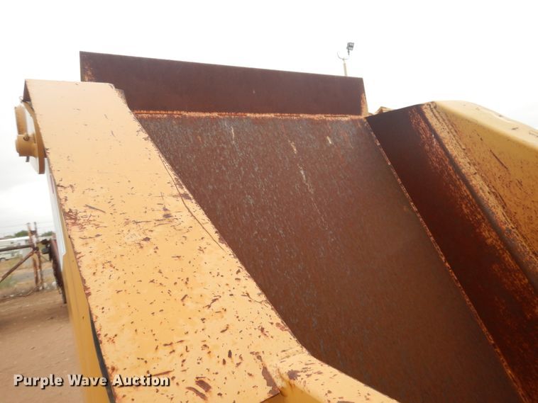 image for item DJ1062 HayBuster 3106 rock picker