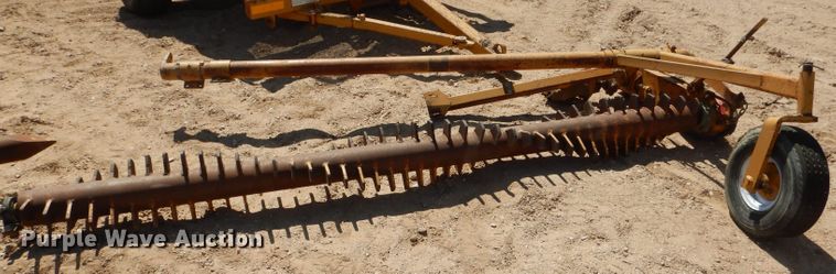 image for item DJ1062 HayBuster 3106 rock picker