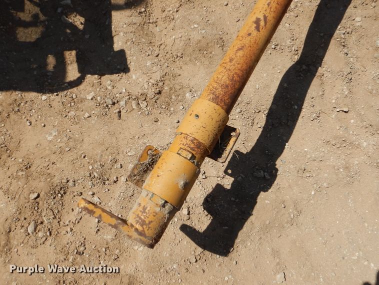 image for item DJ1062 HayBuster 3106 rock picker