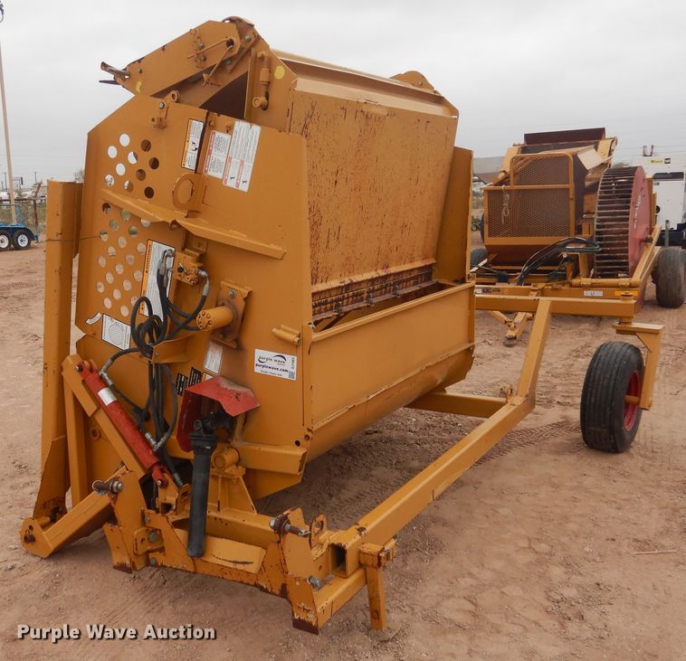 image for item DJ1063 HayBuster 2100 bale processor
