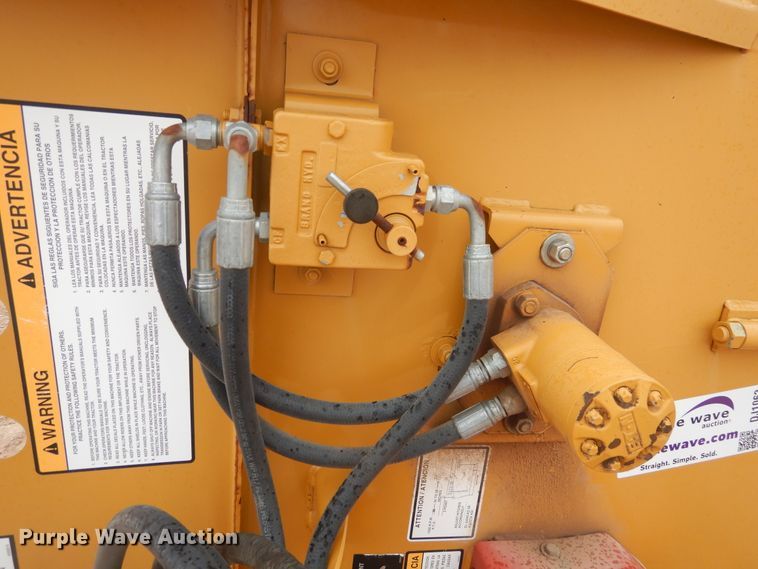 image for item DJ1063 HayBuster 2100 bale processor