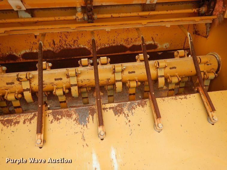 image for item DJ1063 HayBuster 2100 bale processor