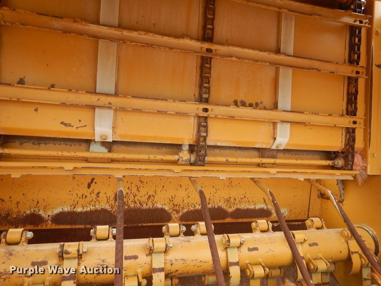 image for item DJ1063 HayBuster 2100 bale processor