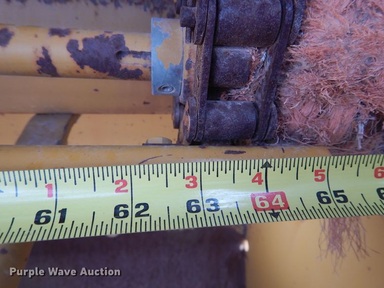 image for item DJ1063 HayBuster 2100 bale processor