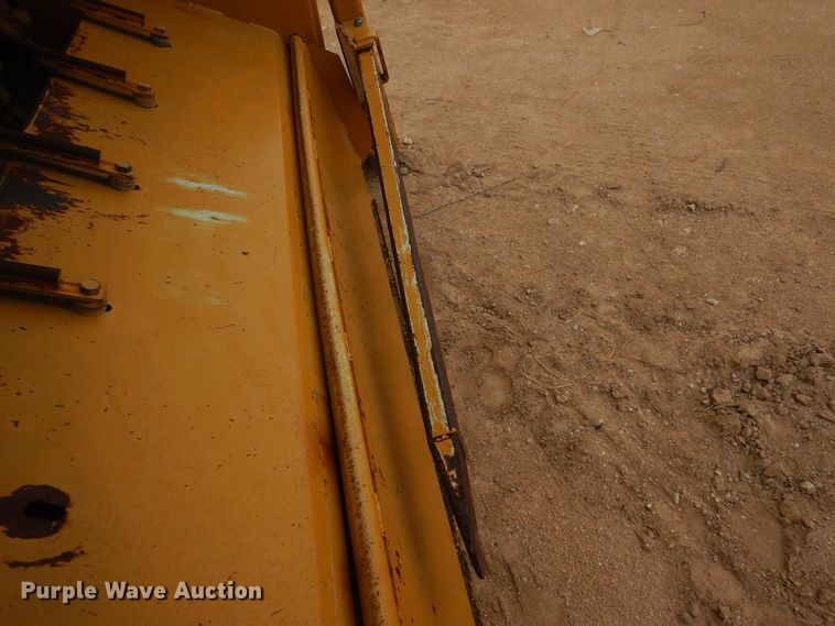 image for item DJ1063 HayBuster 2100 bale processor