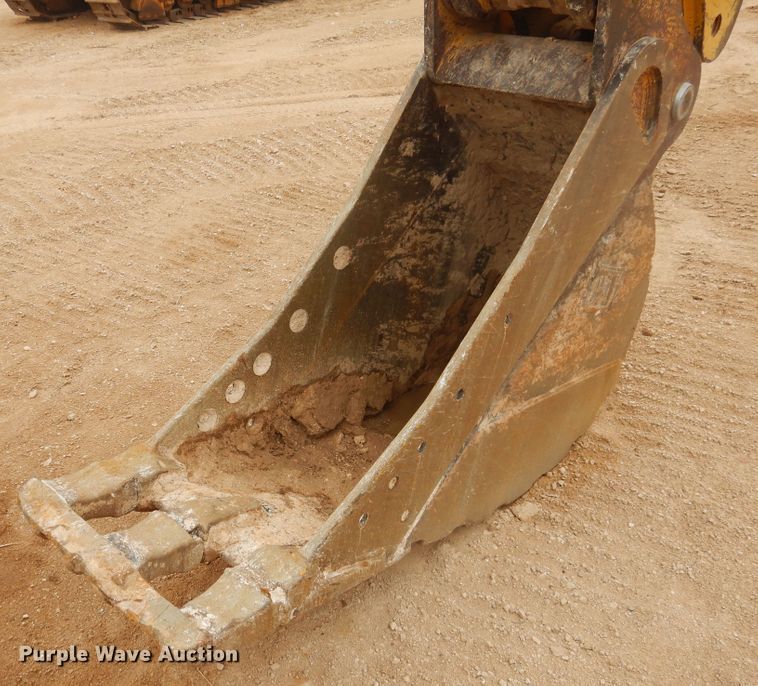 image for item DJ1064 2013 Caterpillar 328D LCR  excavator