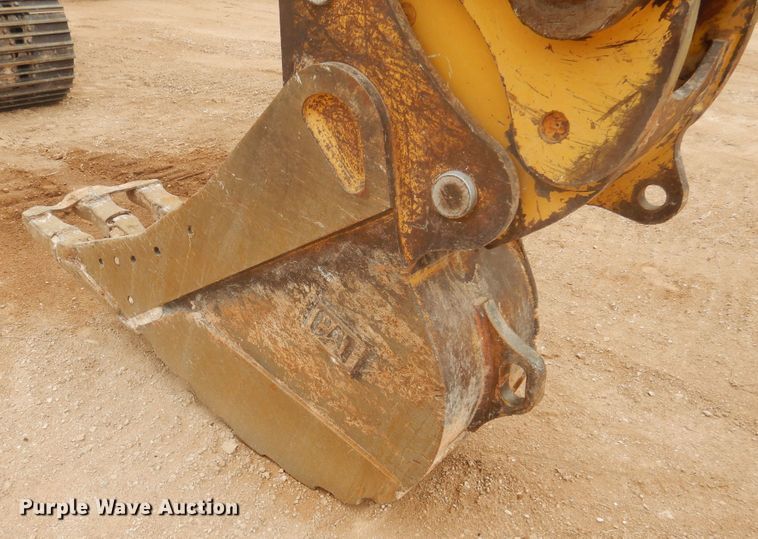 image for item DJ1064 2013 Caterpillar 328D LCR  excavator