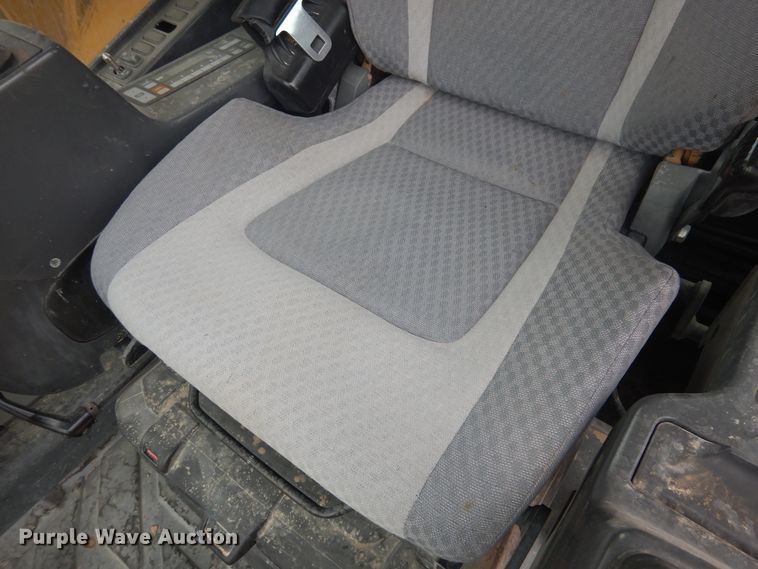 image for item DJ1064 2013 Caterpillar 328D LCR  excavator