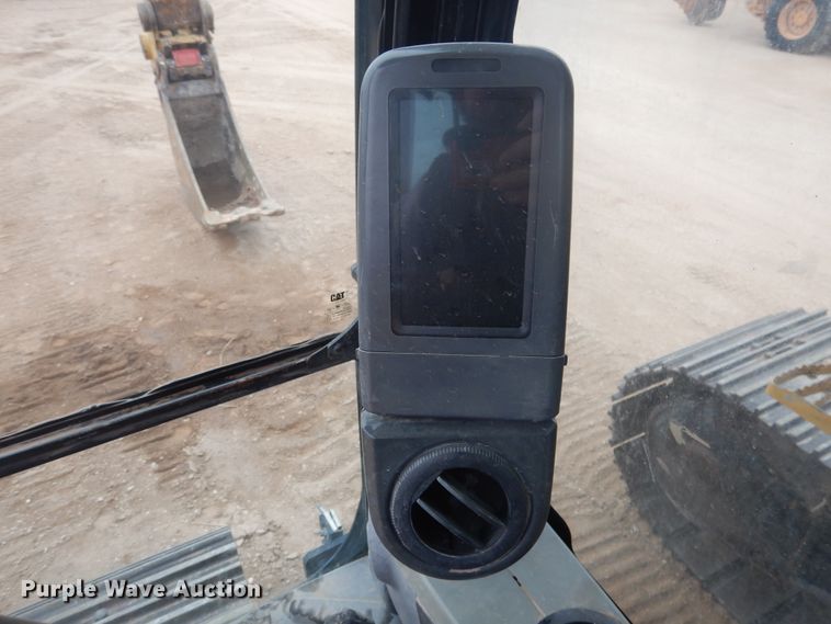 image for item DJ1064 2013 Caterpillar 328D LCR  excavator