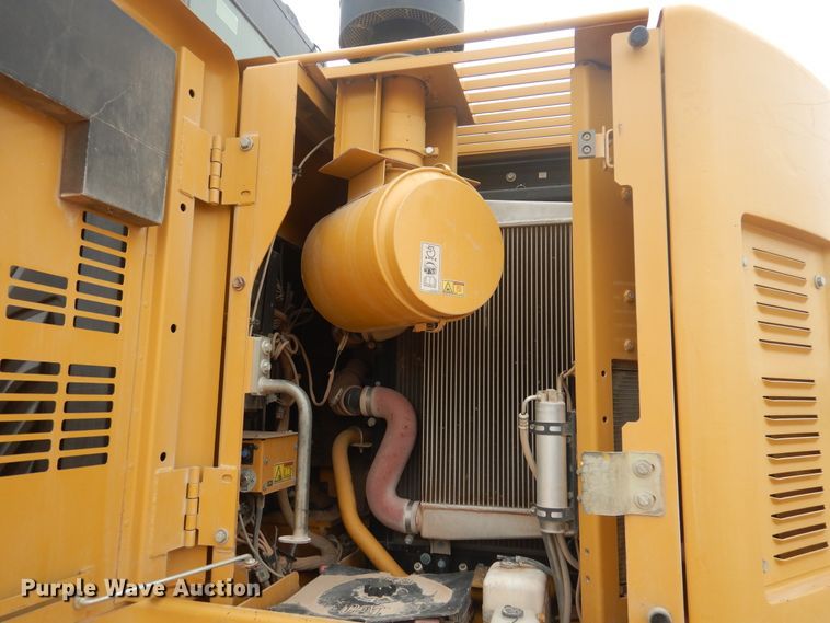 image for item DJ1064 2013 Caterpillar 328D LCR  excavator