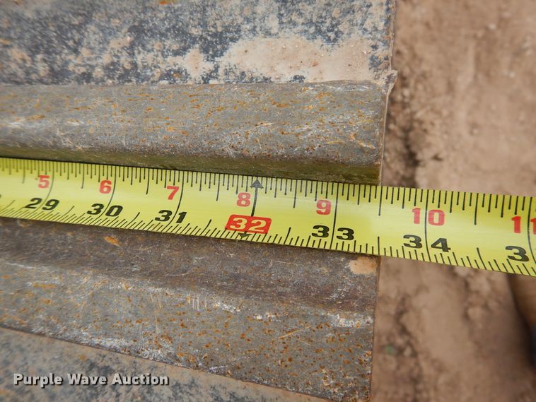 image for item DJ1064 2013 Caterpillar 328D LCR  excavator