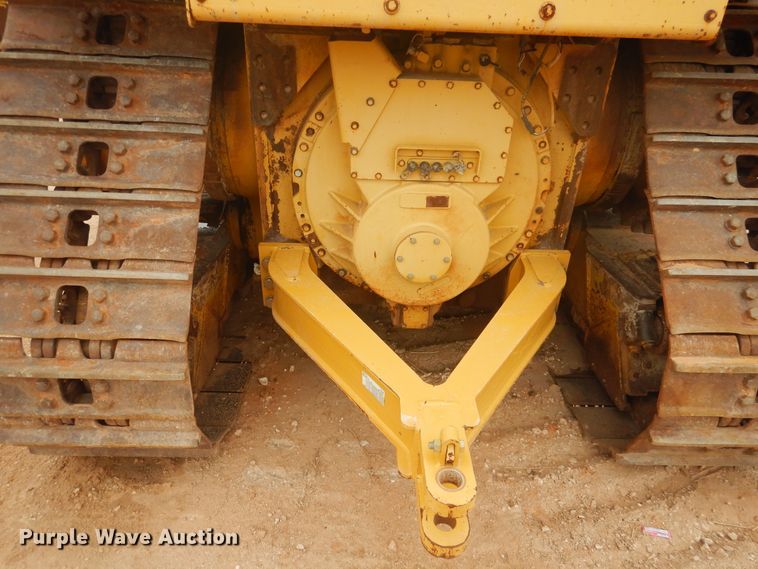 image for item DJ1065 2004 Caterpillar D6R XL Series II  dozer