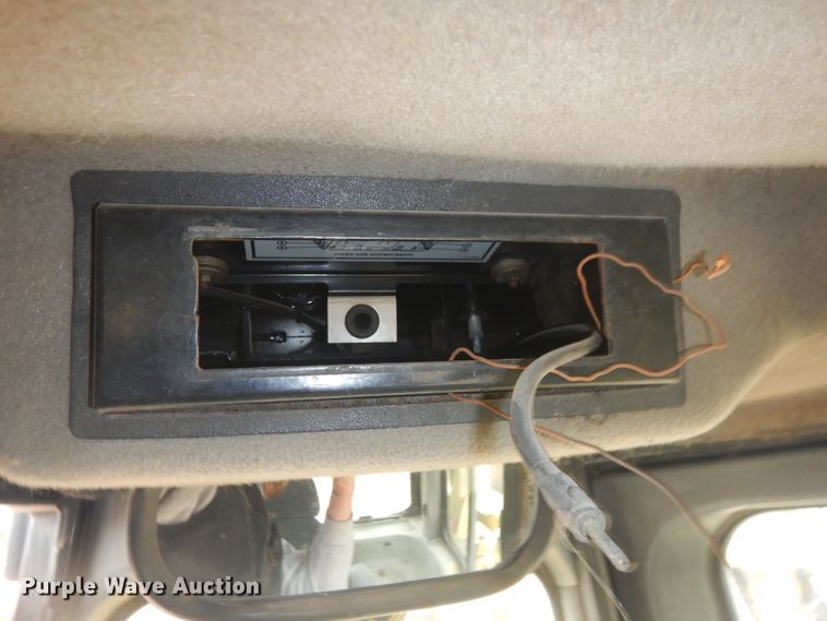 image for item DJ1065 2004 Caterpillar D6R XL Series II  dozer