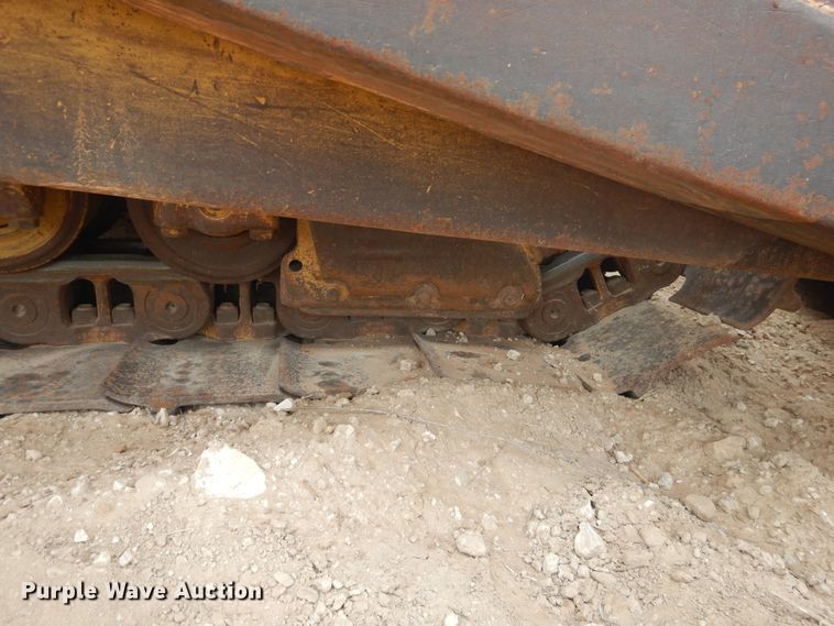 image for item DJ1065 2004 Caterpillar D6R XL Series II  dozer