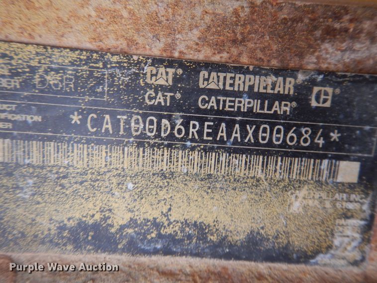 image for item DJ1065 2004 Caterpillar D6R XL Series II  dozer