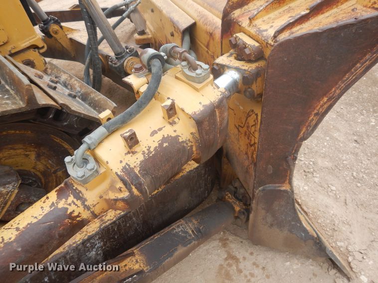 image for item DJ1066 2012 Caterpillar D6T XL  dozer