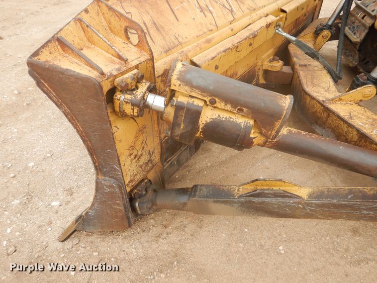 image for item DJ1066 2012 Caterpillar D6T XL  dozer