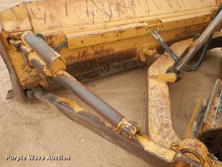 image for item DJ1066 2012 Caterpillar D6T XL  dozer