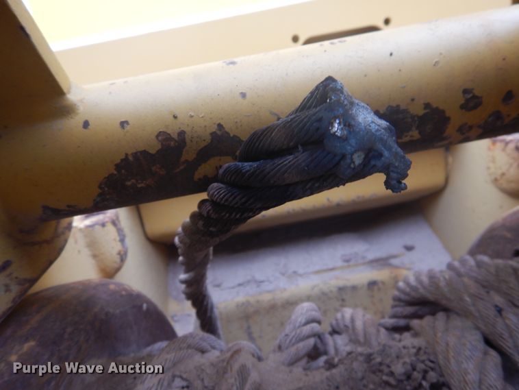 image for item DJ1066 2012 Caterpillar D6T XL  dozer